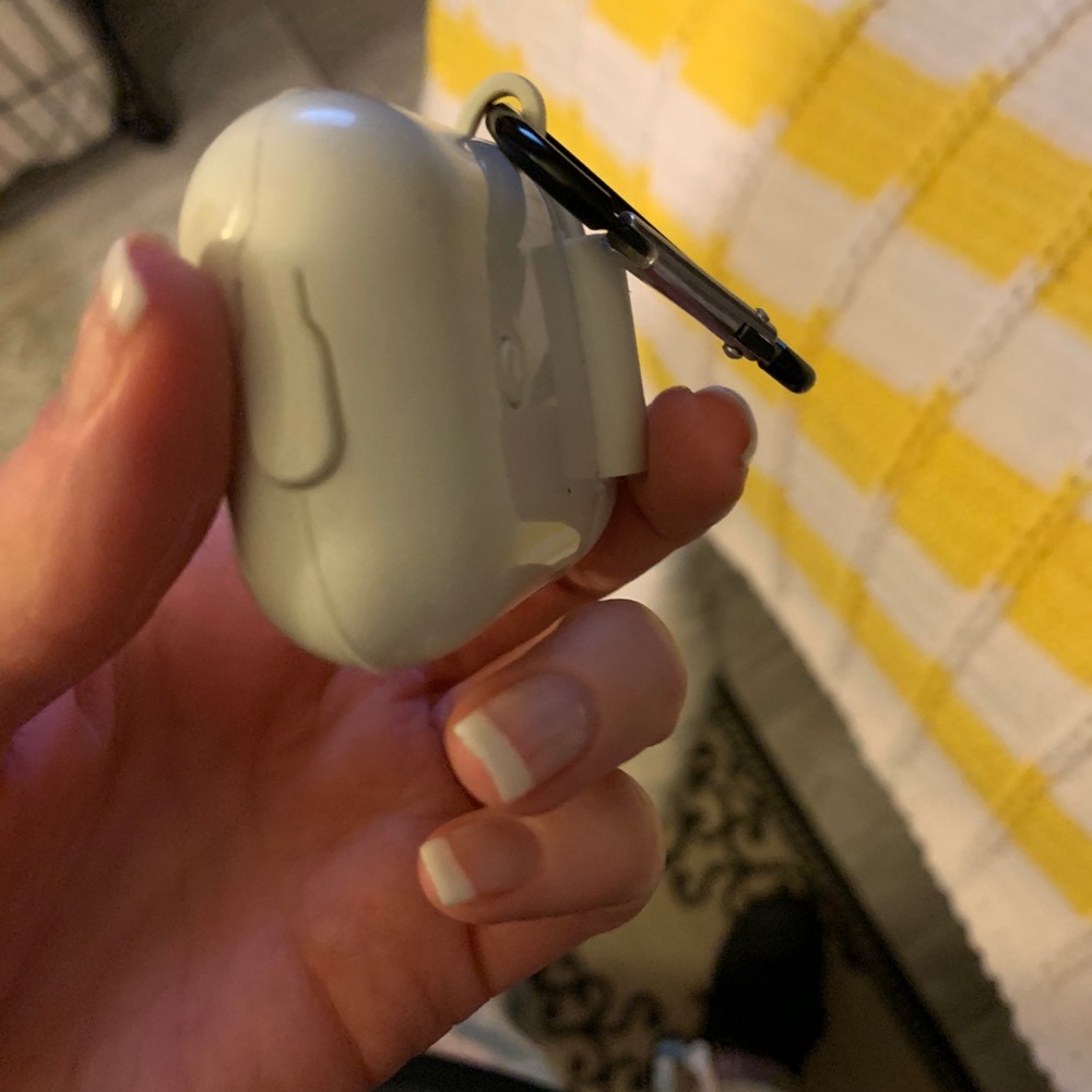 Apple Air Pods charger only - Picture 4 of 5
